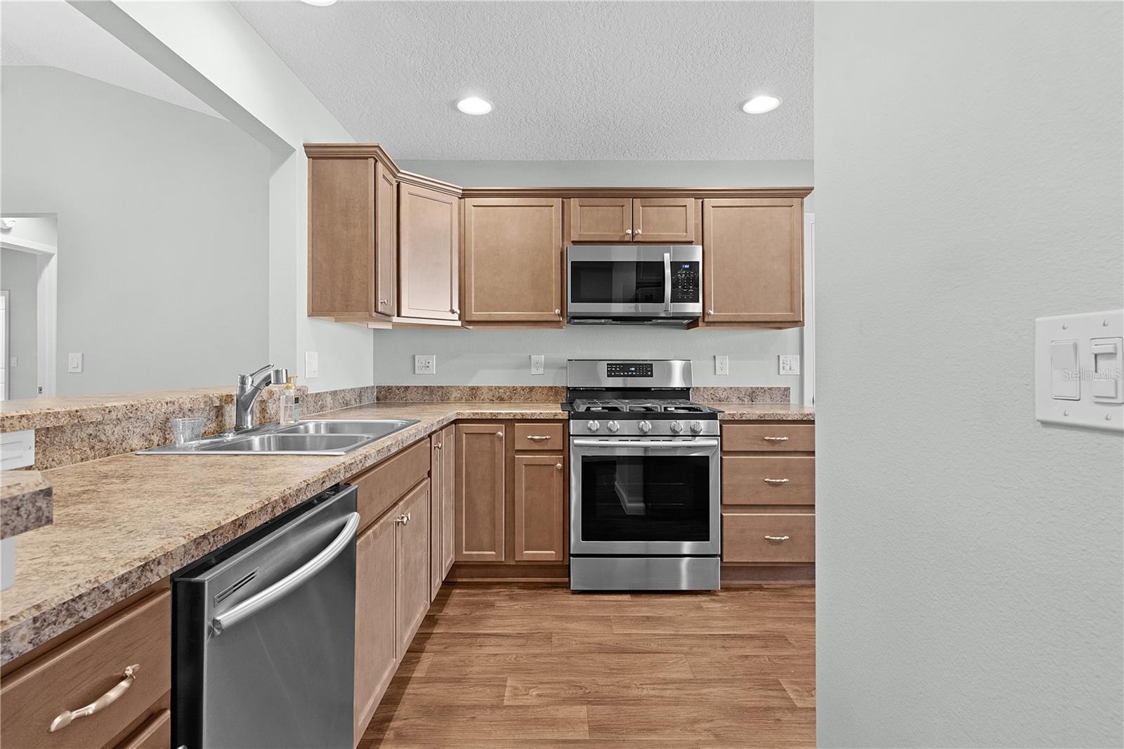5081 FRANCIS LOOP