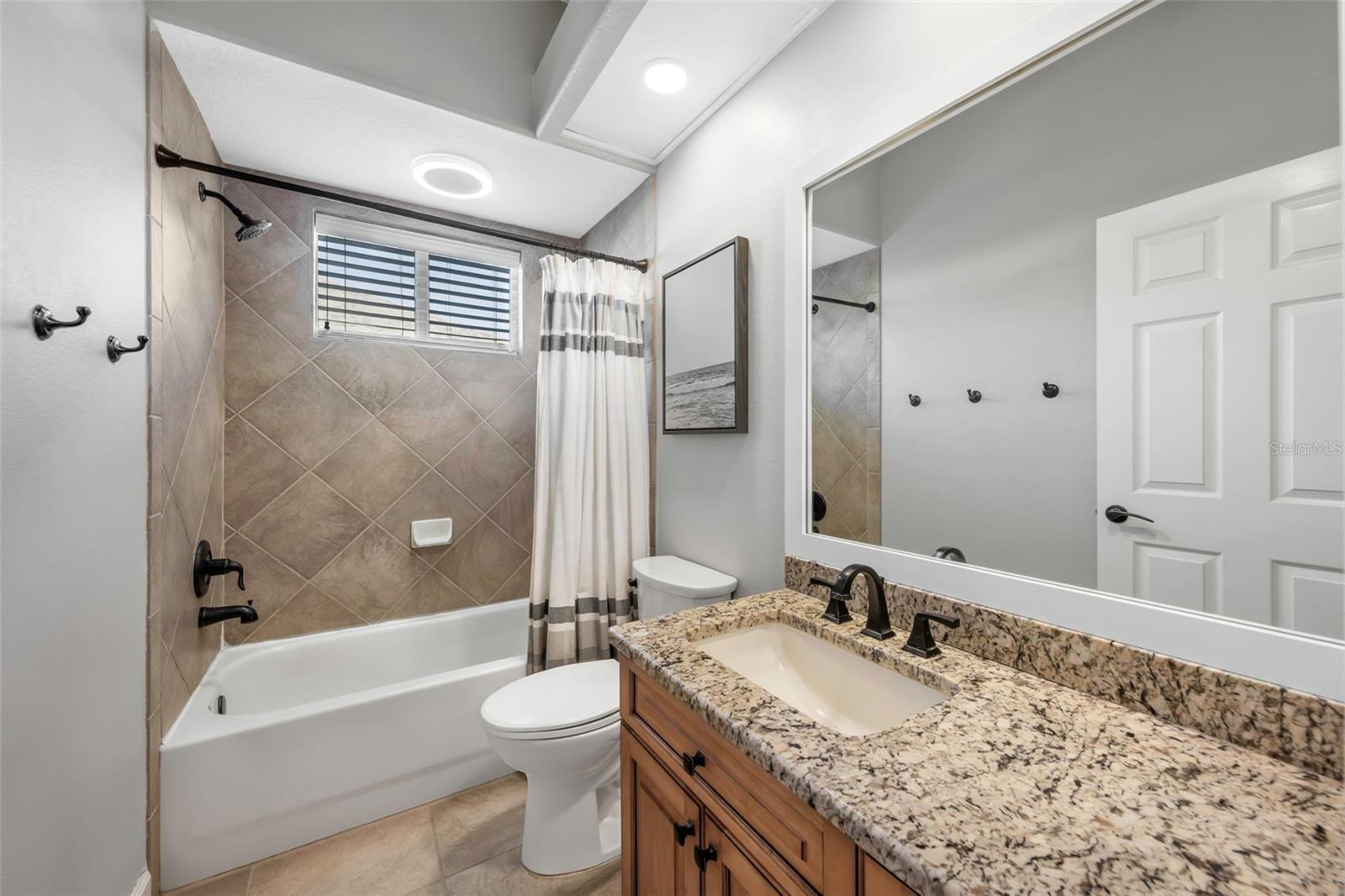 JUNIPER BAY PH 4 - Residential