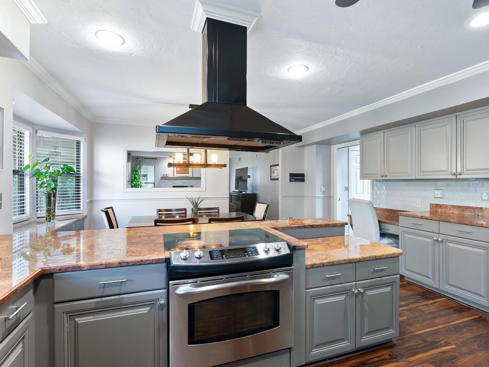 LAKES ESTATES 3 OF SARASOTA - Residential