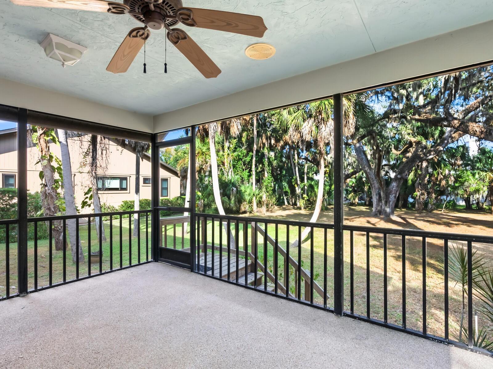 LAKES ESTATES 3 OF SARASOTA - Residential