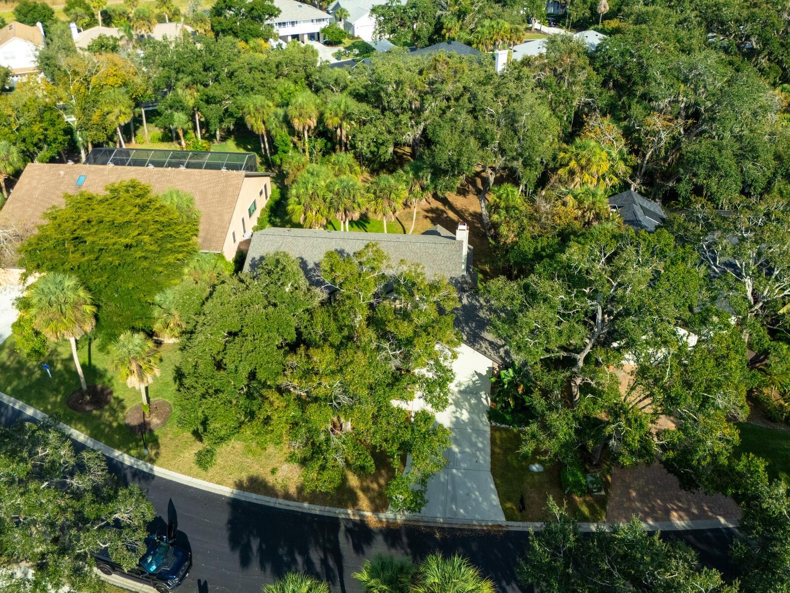 LAKES ESTATES 3 OF SARASOTA - Residential