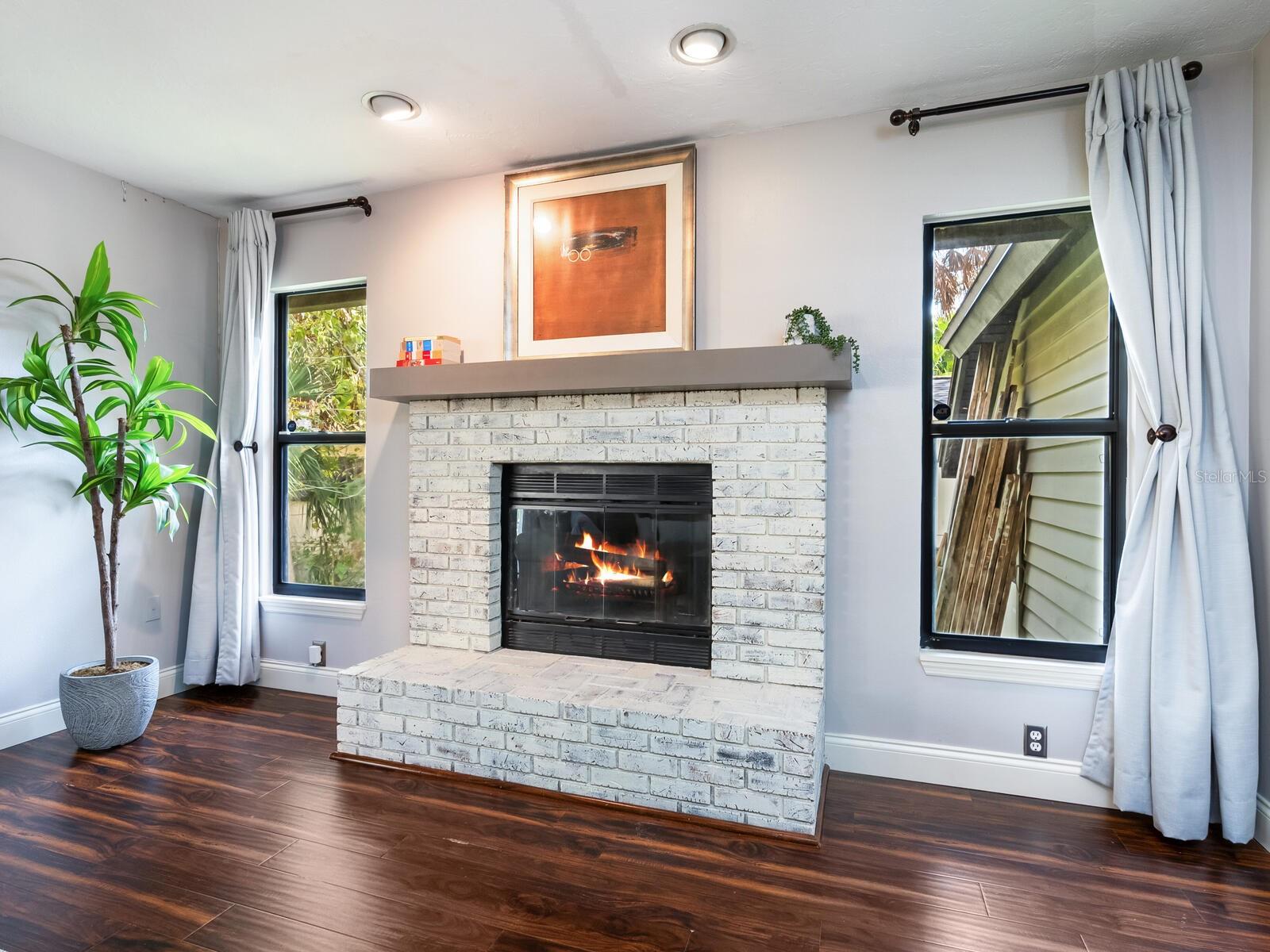 LAKES ESTATES 3 OF SARASOTA - Residential