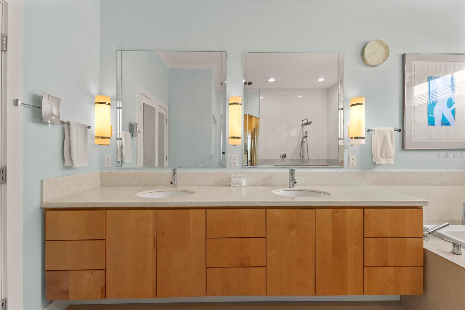 UNIVERSITY PARK - Residential