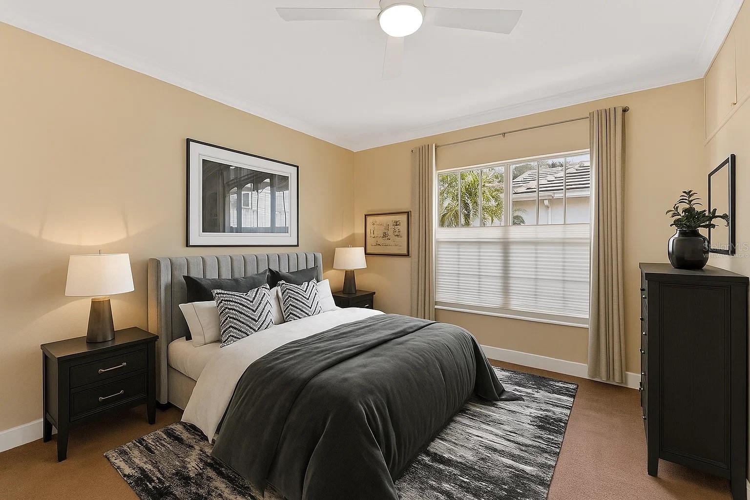 UNIVERSITY PARK - Residential