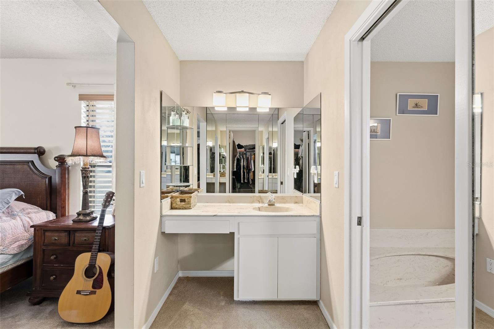 DESOTO LAKES COUNTRY CLUB COLONY 4 - Residential