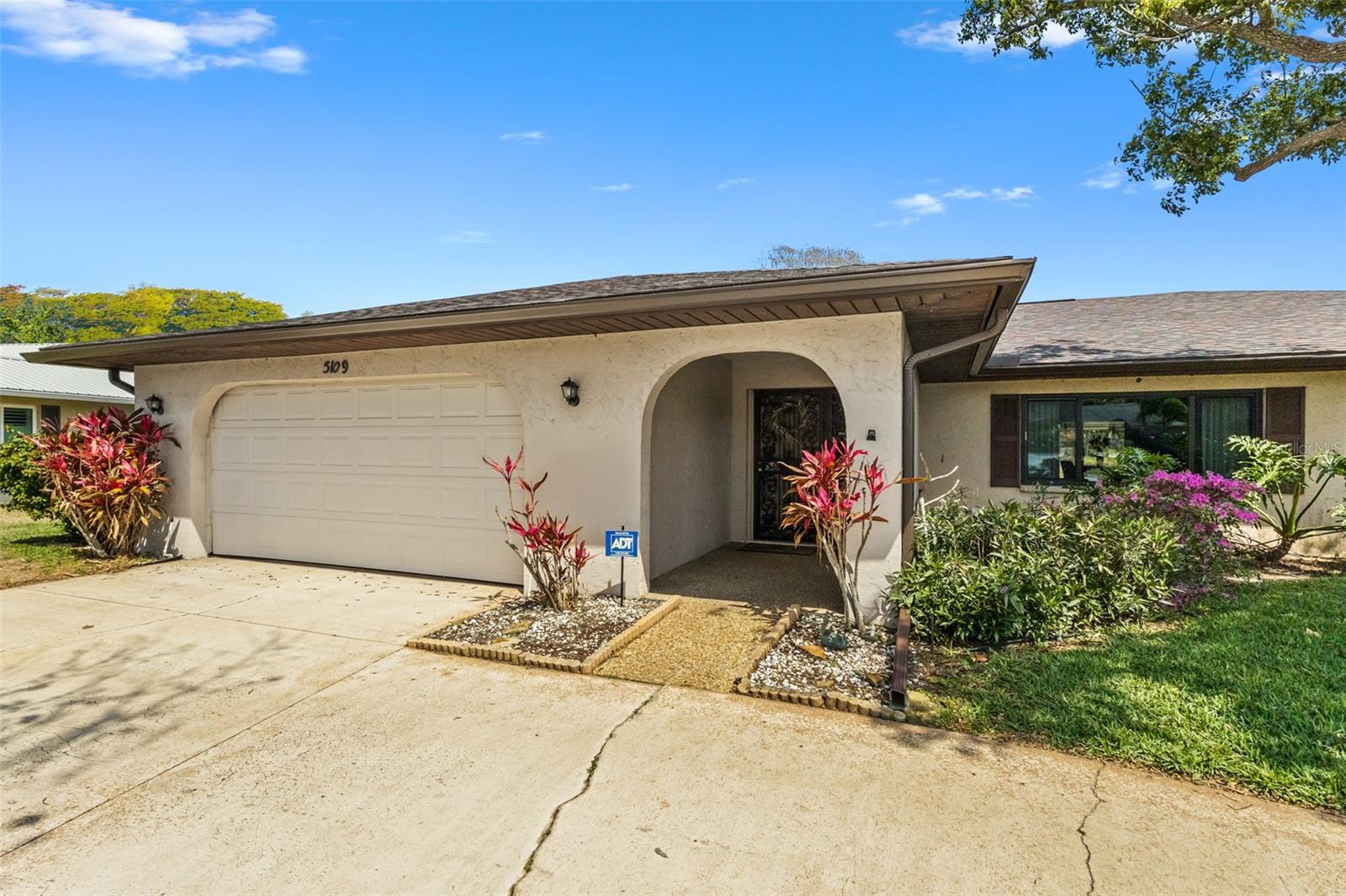 DESOTO LAKES COUNTRY CLUB COLONY 4 - Residential