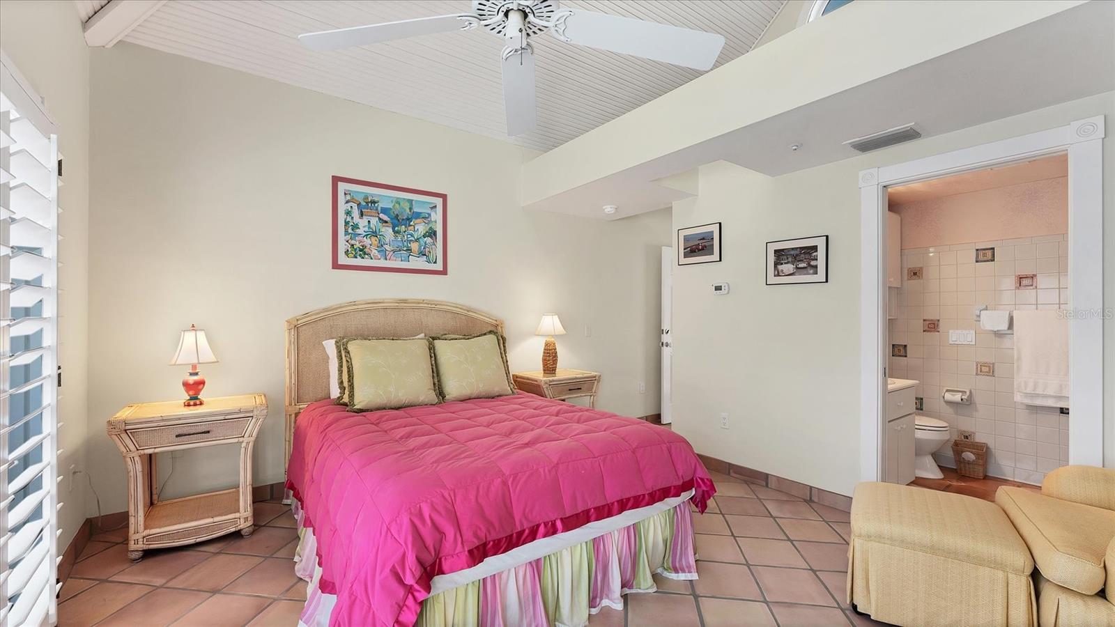 SOMERSET SHORES SUB - Residential