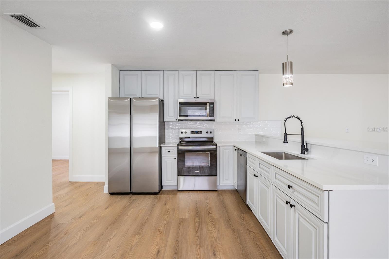 HENDRY & KNIGHTS ADD TO - Residential