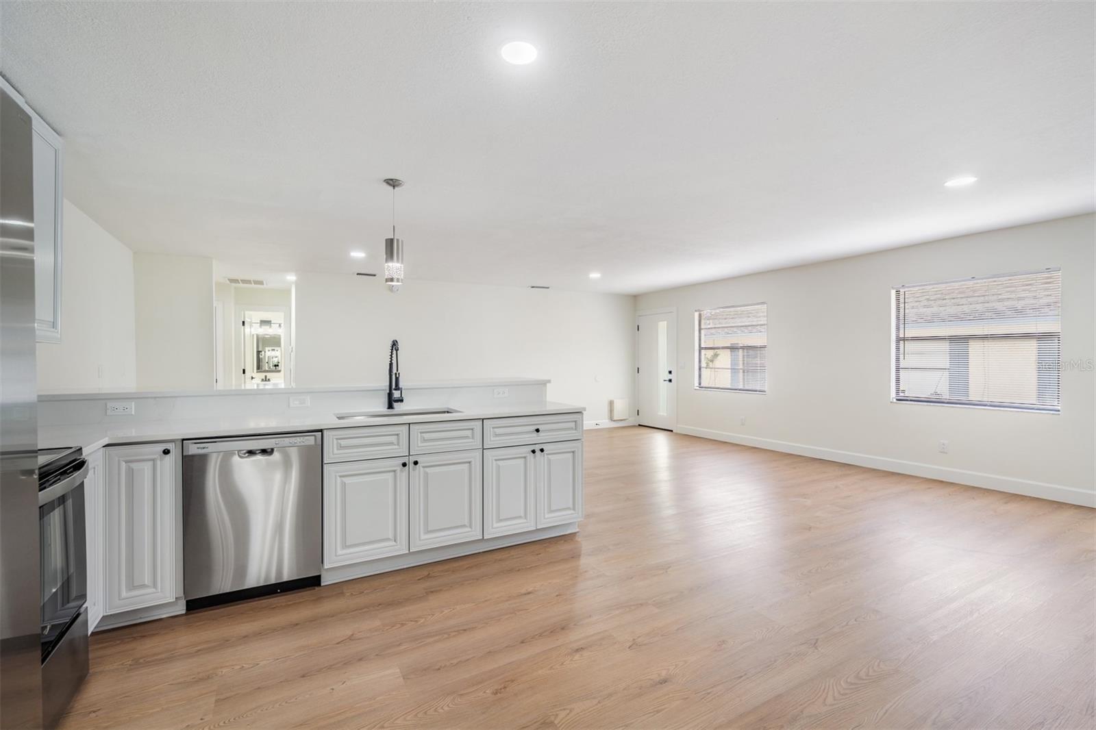HENDRY & KNIGHTS ADD TO - Residential