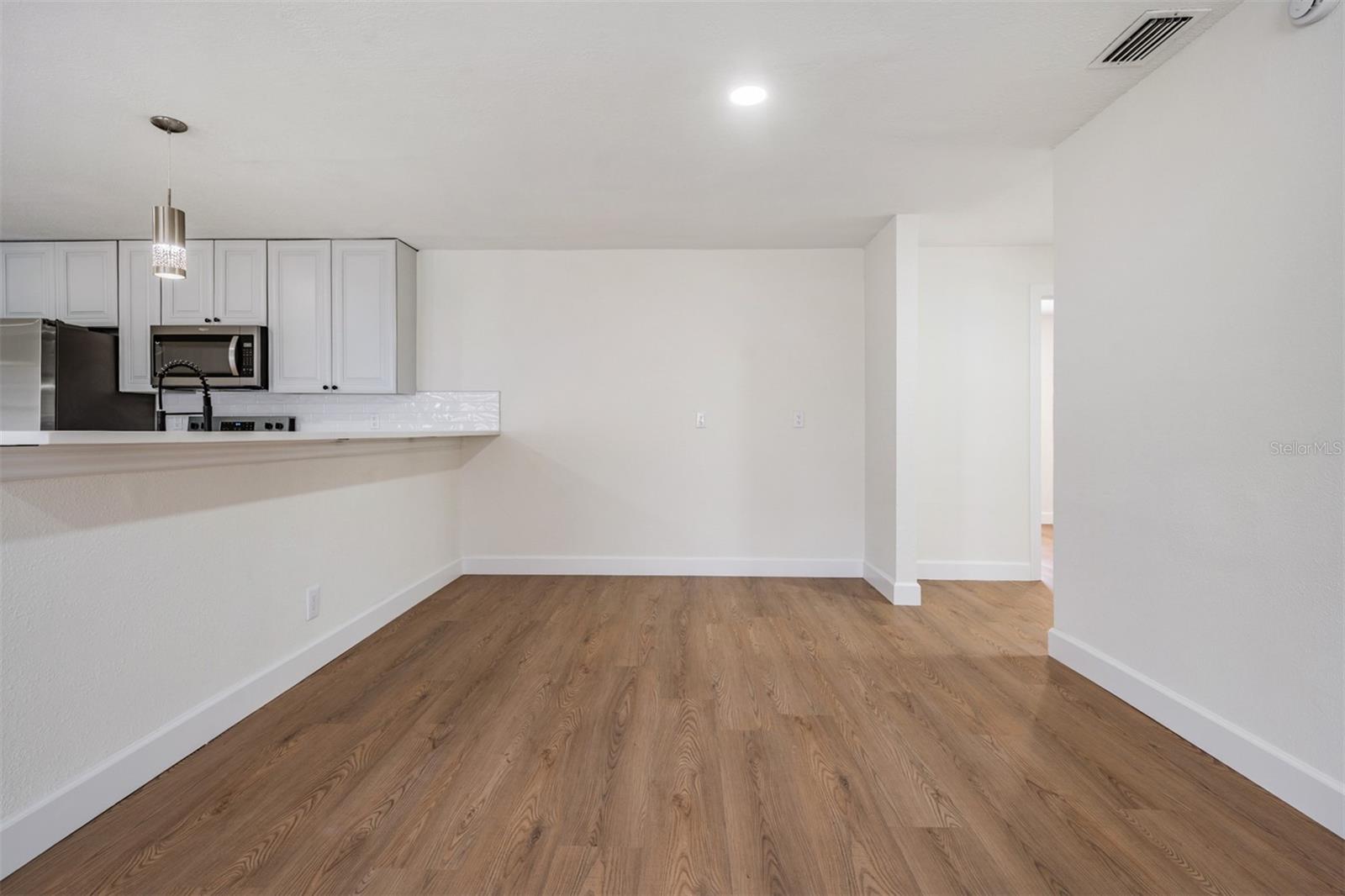 HENDRY & KNIGHTS ADD TO - Residential