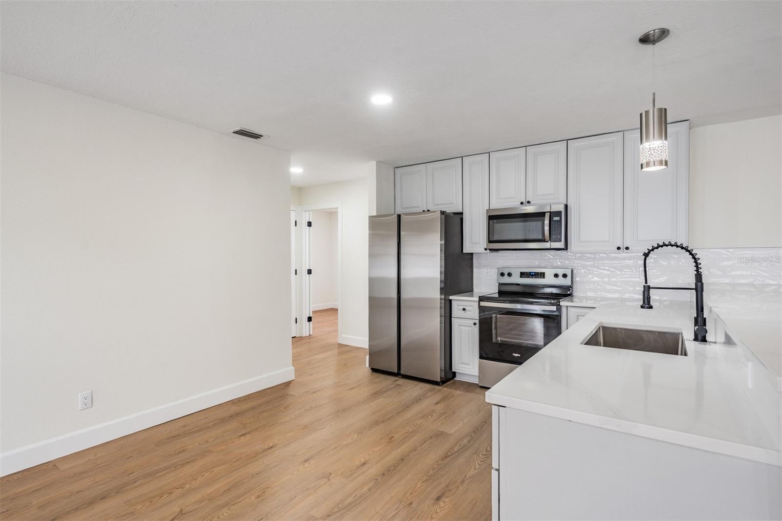 HENDRY & KNIGHTS ADD TO - Residential