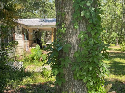 A home in JENNINGS