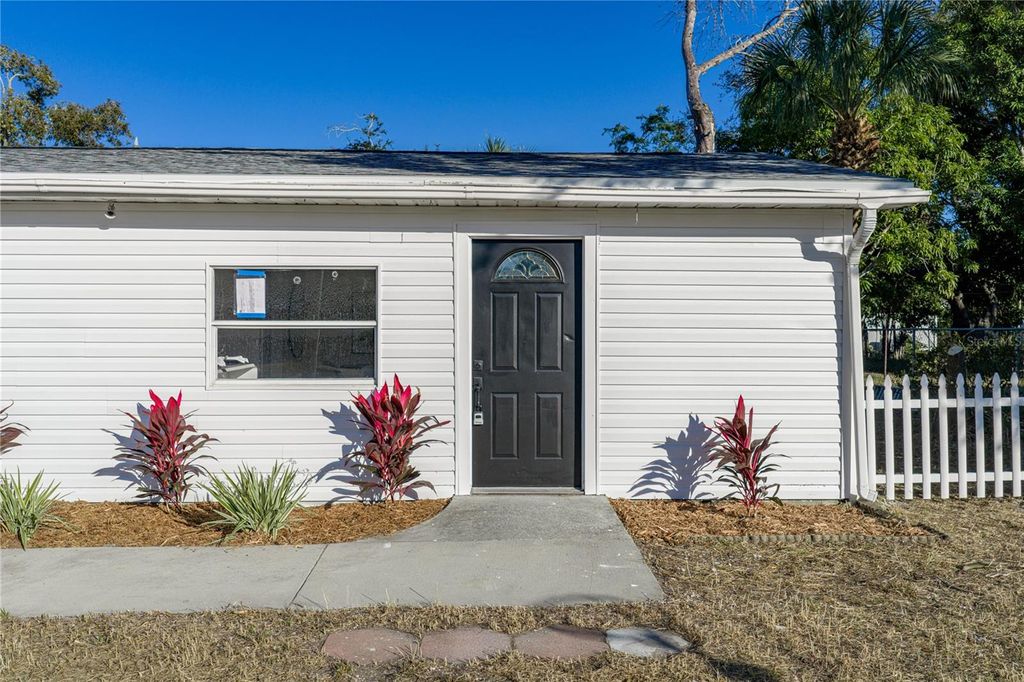 Photo of 542 64th Street S, St Petersburg, FL 33707 (MLS # TB8447857)
