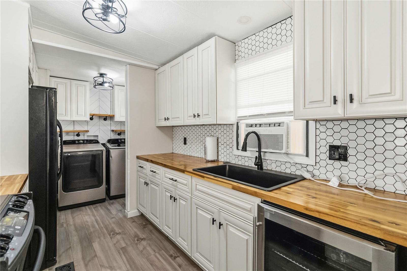 KANUGA VILLAGE MOBILE HOME PARK PH 1 - Residential