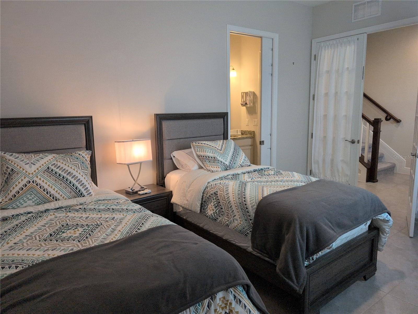 LANDINGS CORAL CRK - Residential