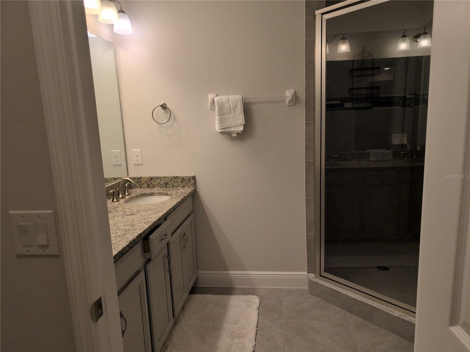 LANDINGS CORAL CRK - Residential