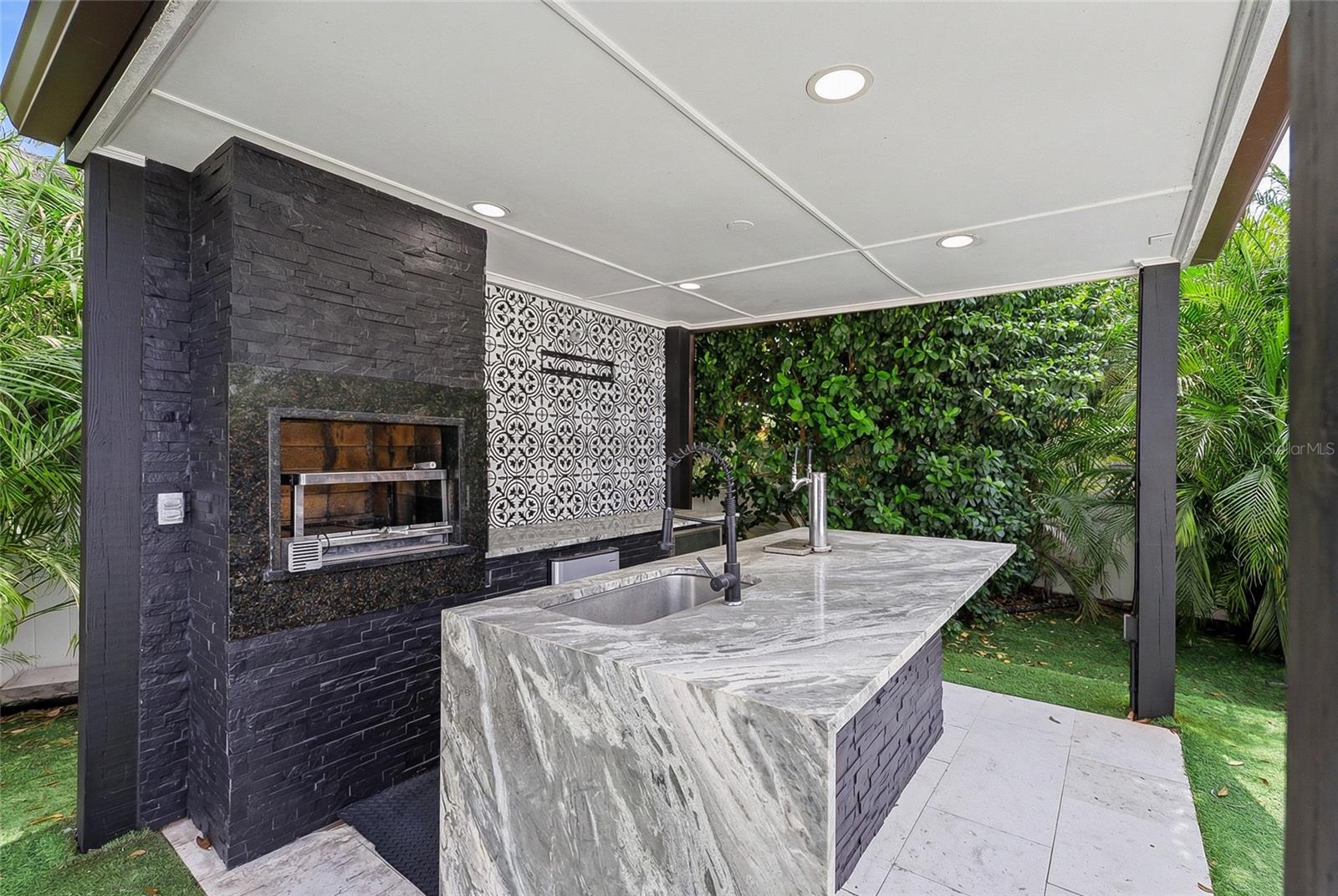 LIVE OAK RESERVE UNIT ONE - Residential