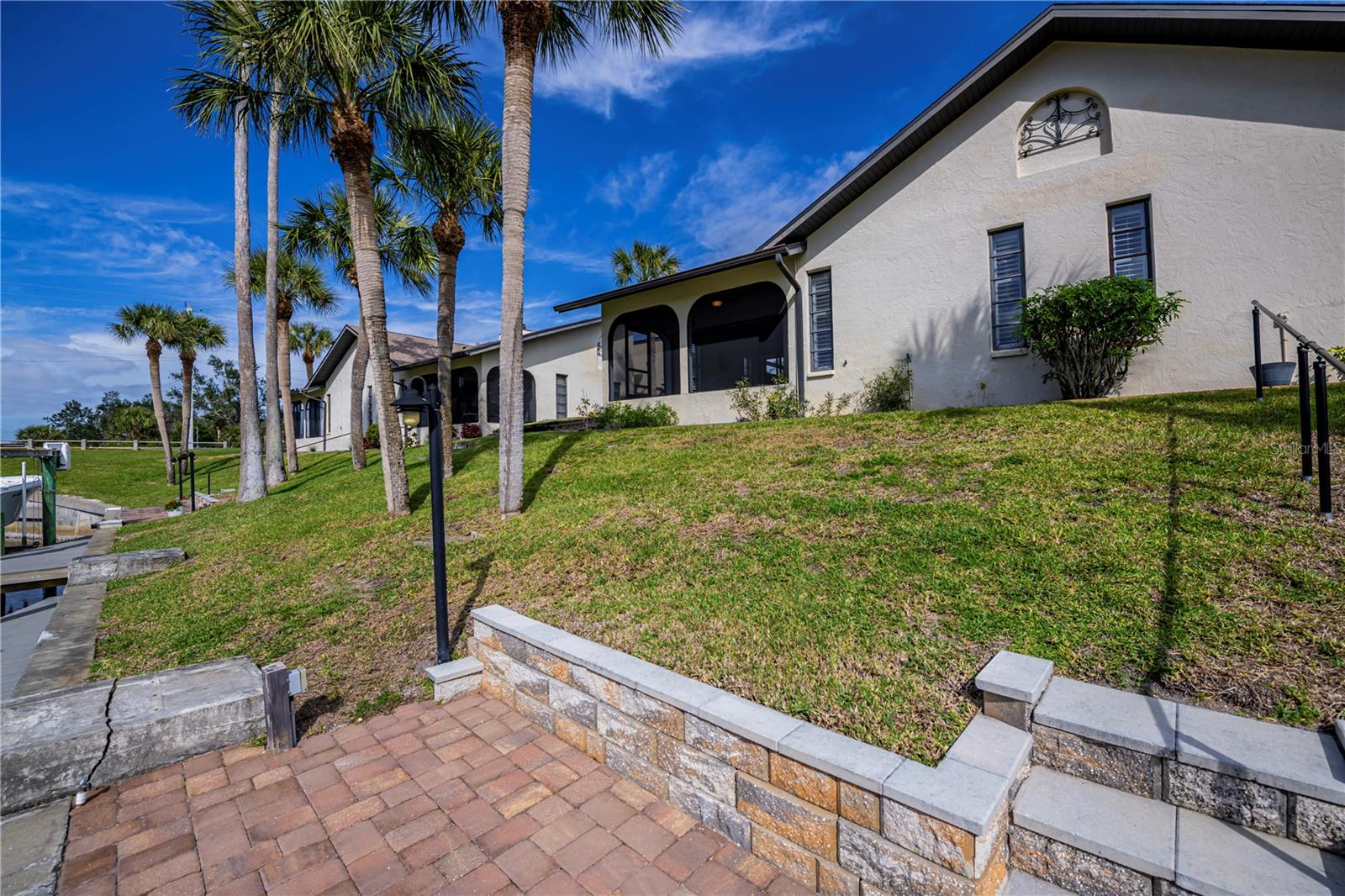 365 ENGLEWOOD ISLES PARKWAY 3