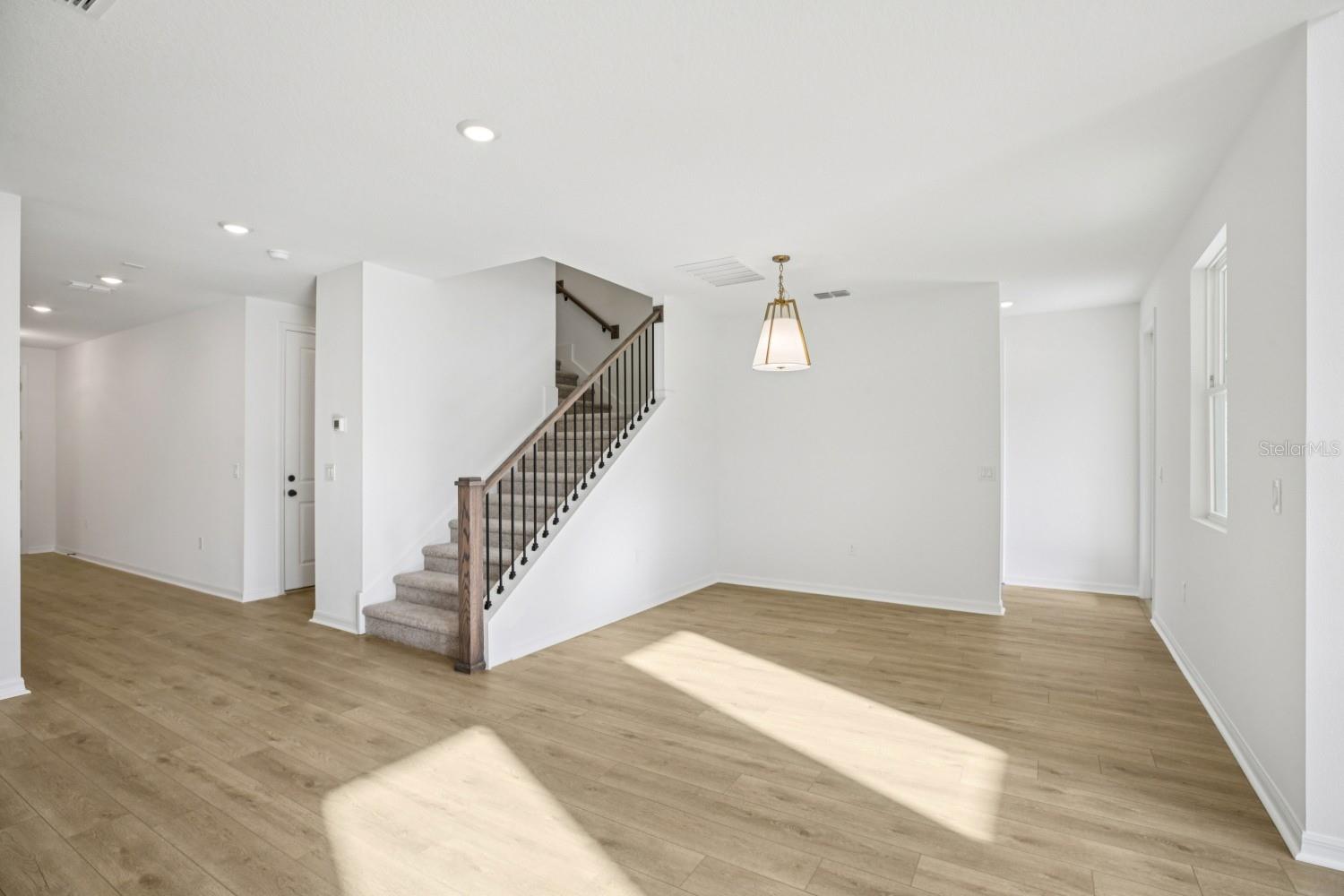 TRAILSIDE - Residential