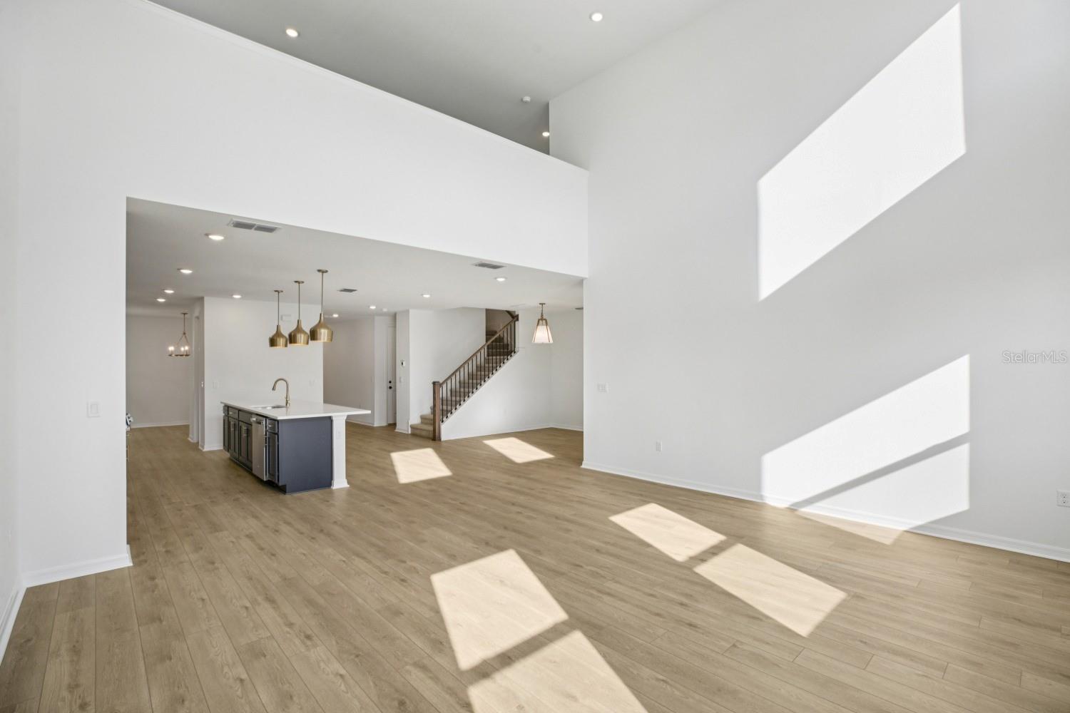 TRAILSIDE - Residential