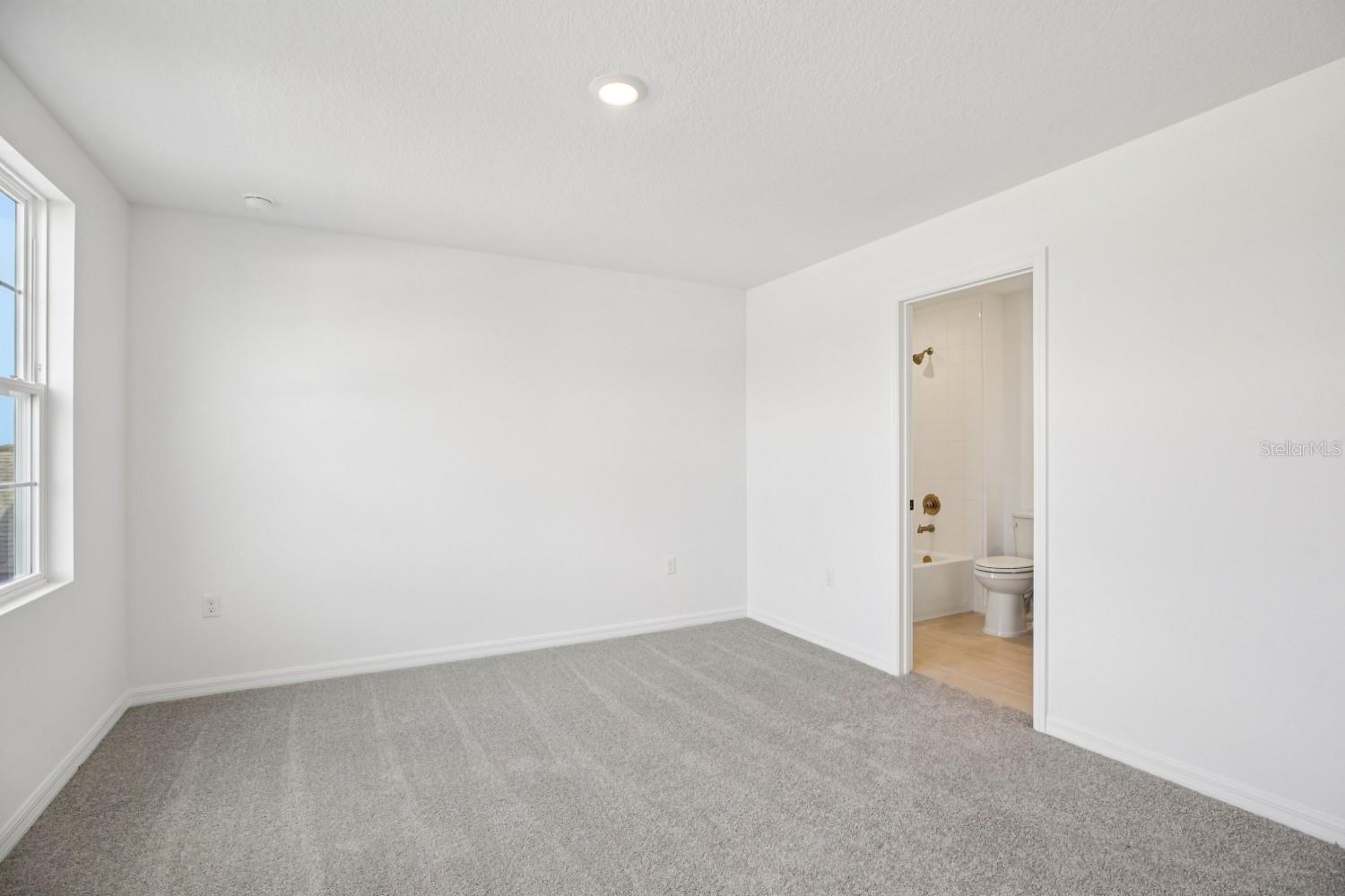 TRAILSIDE - Residential