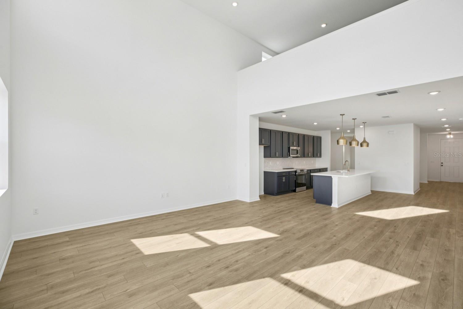 TRAILSIDE - Residential