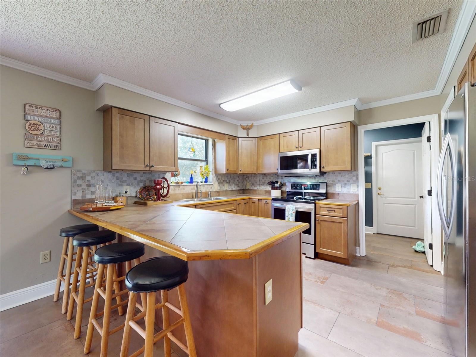 MAGNOLIA SHORES - Residential