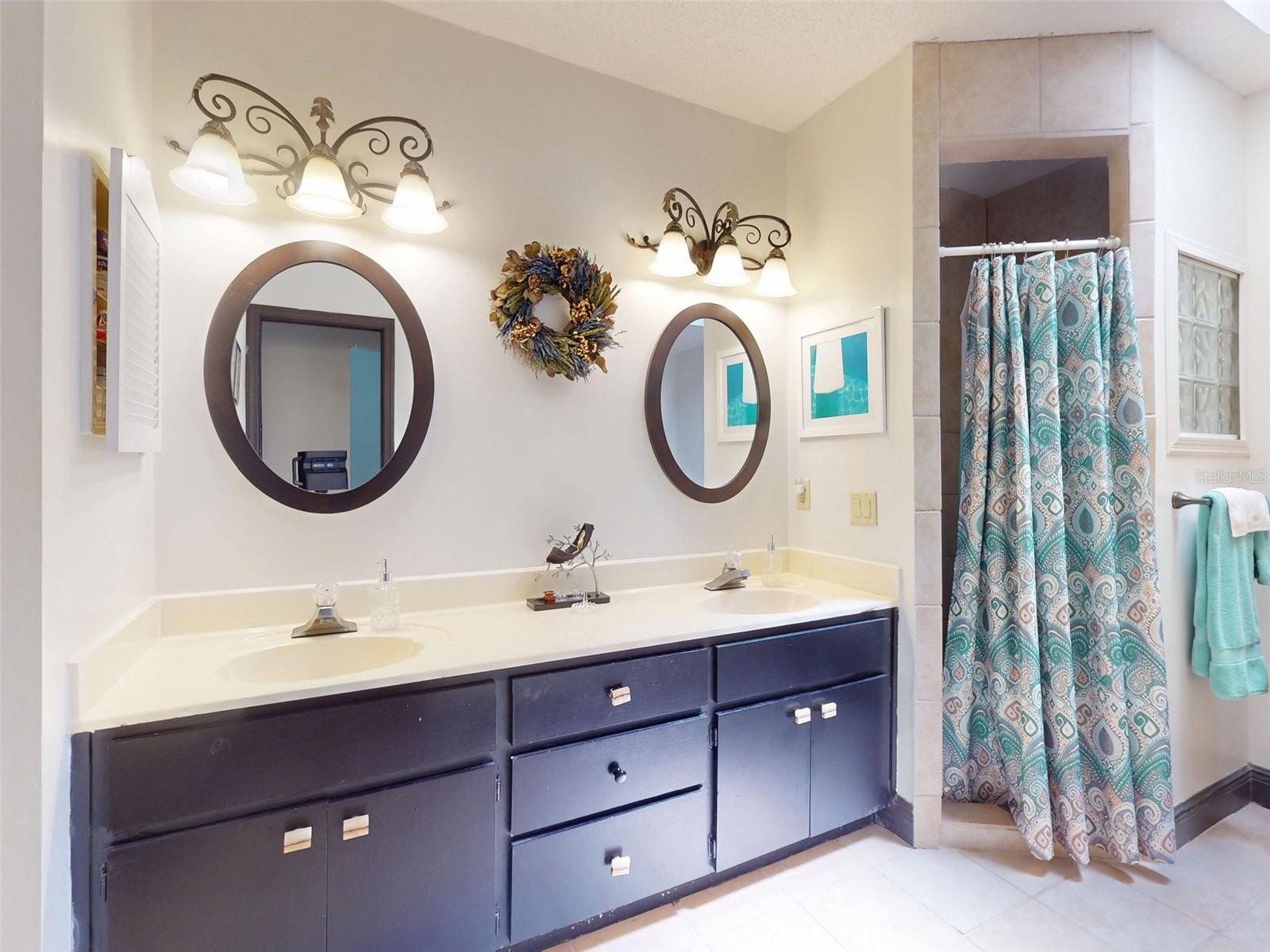 MAGNOLIA SHORES - Residential