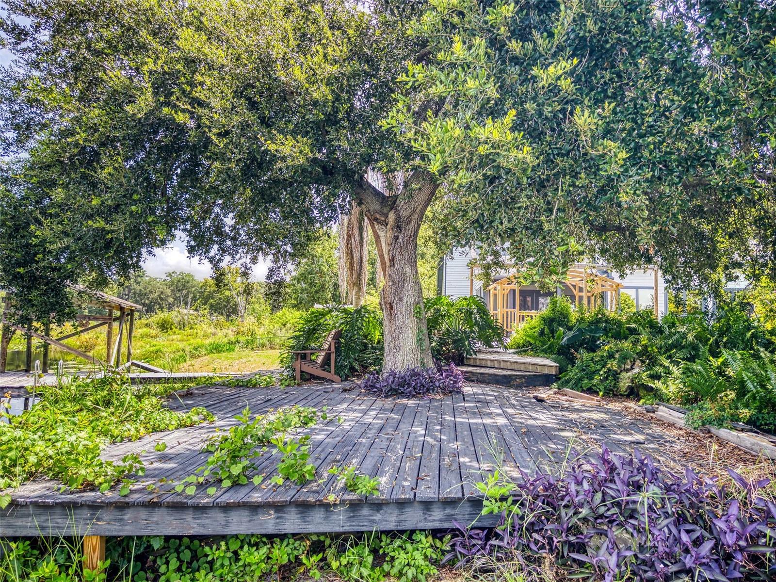 MAGNOLIA SHORES - Residential