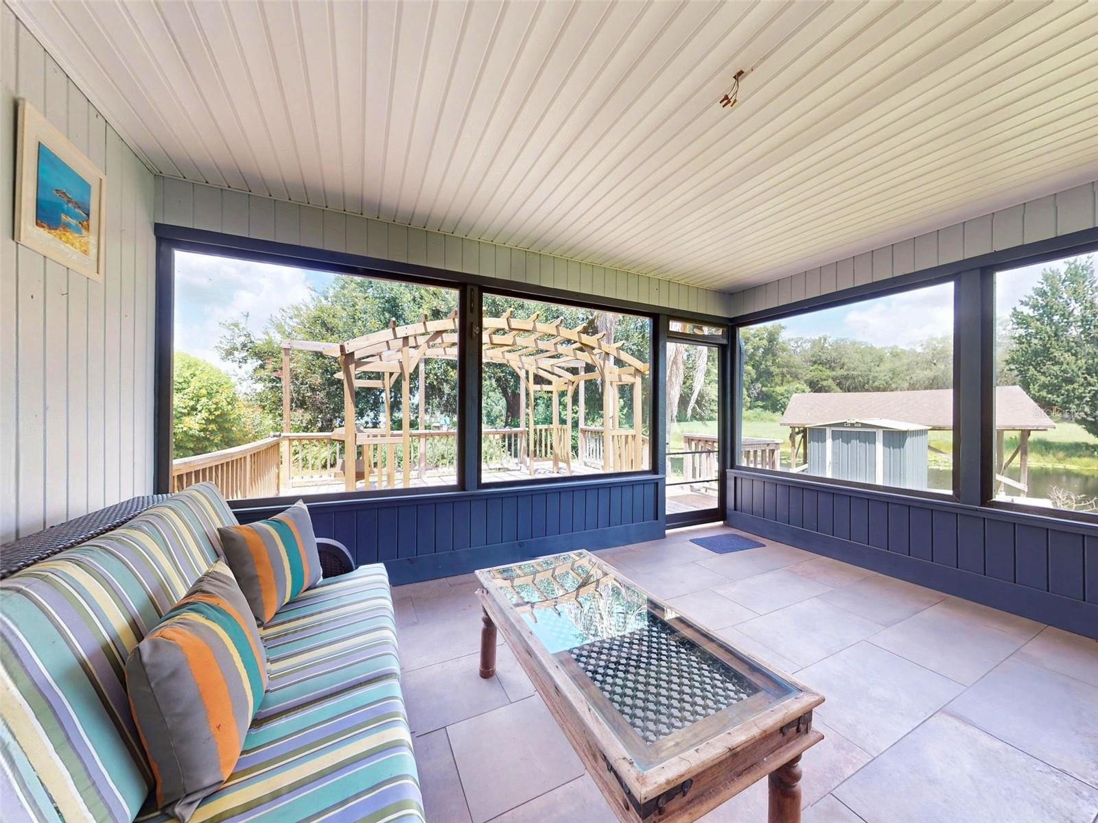 MAGNOLIA SHORES - Residential