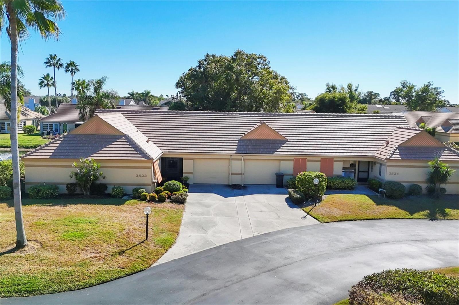 LAKEBRIDGE - Residential