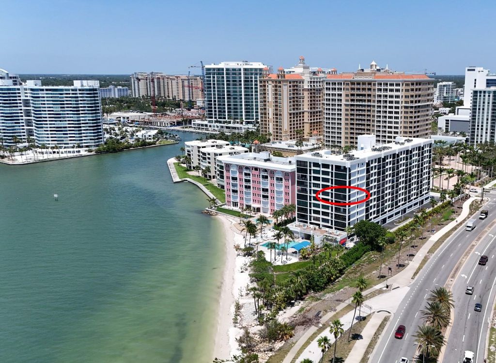 Photo of 11 Sunset Drive #502, Sarasota, FL 34236 (MLS # A4686336)