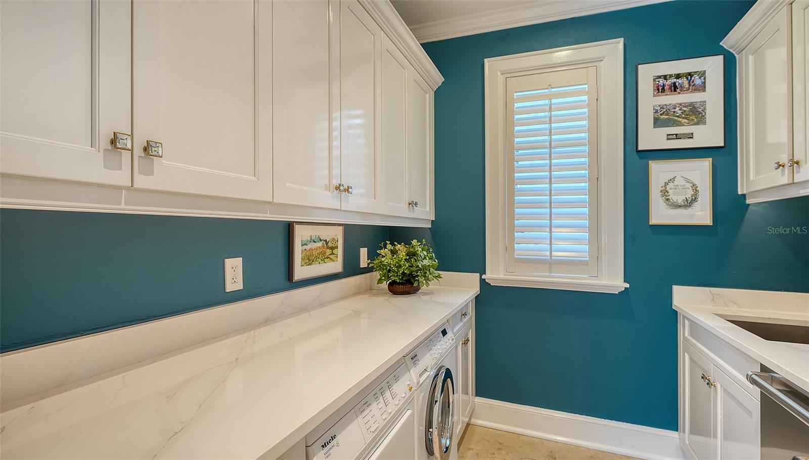 HARBOR ACRES - Residential
