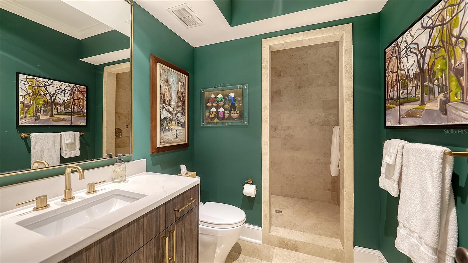 HARBOR ACRES - Residential