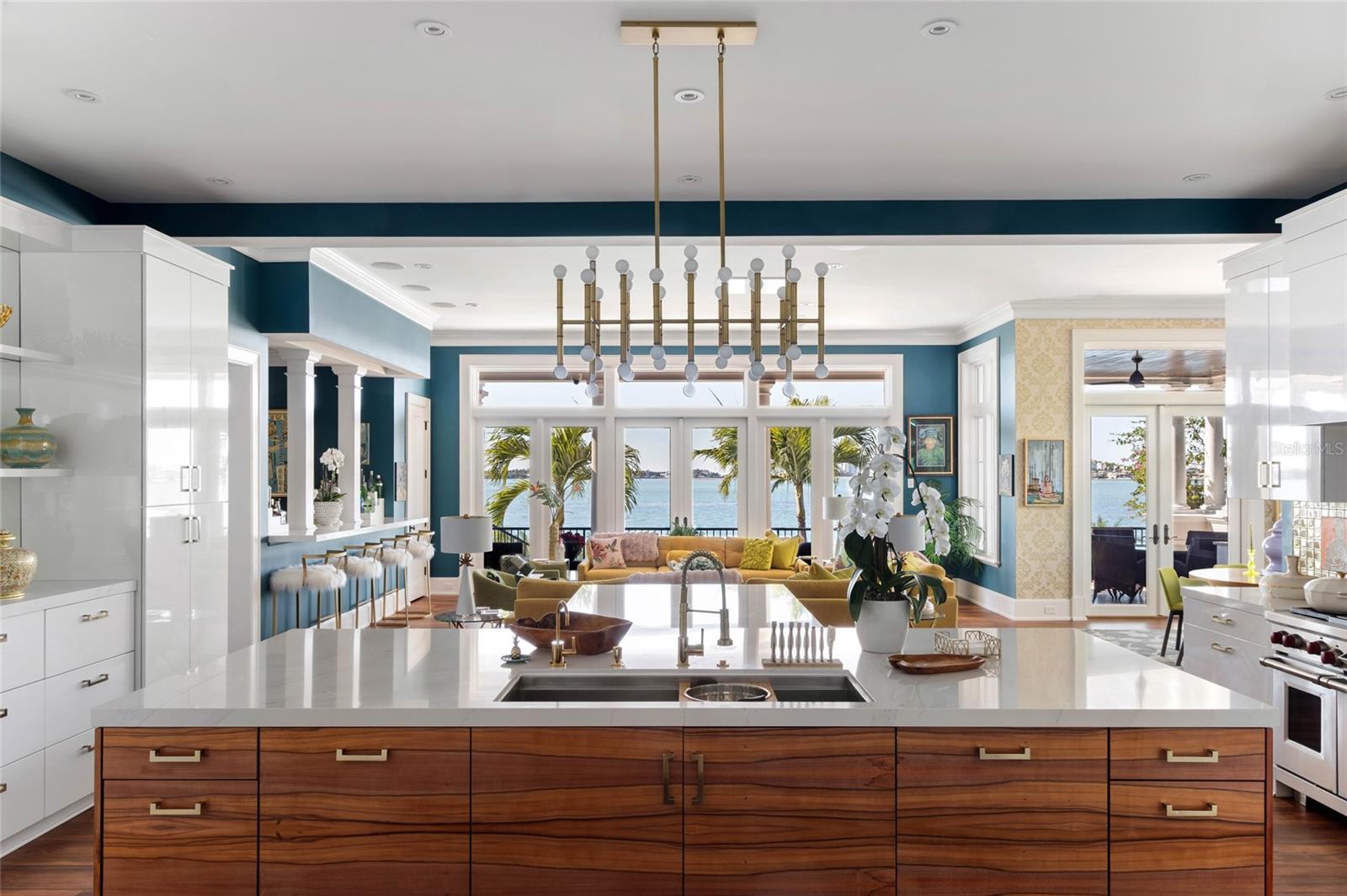 HARBOR ACRES - Residential
