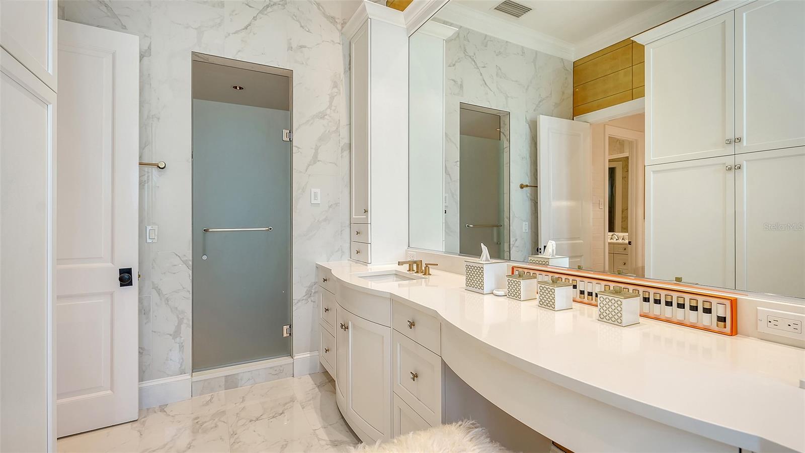 HARBOR ACRES - Residential