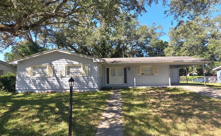 14700 SW 34th Terrace Rd – 3-Bed, 2-Bath Home
If you’ve been searching for a rental that balances comfort and convenience, this home is it. With approximately 1,248 sq ft of living space, this 3-bedroom, 2-bath home offers a thoughtful layout, washer & dryer hookups, and a manageable yard for added ease of living. 
Location matters, and this property delivers. Located in the Marion Oaks community, you’ll enjoy proximity to shopping, dining, everyday services, and quick access to major routes. Schools and parks are nearby, and Downtown Ocala is just a short drive for extended amenities. 
Rental Terms:  First month’s rent and security deposit required, Pet-friendly with restrictions, Property rented as-is