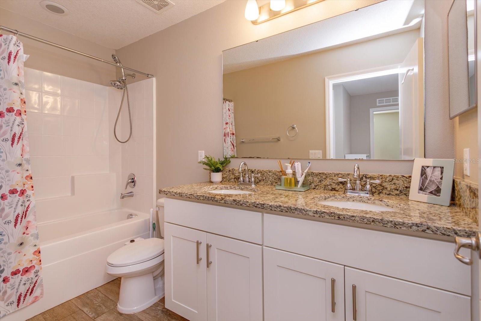 PLYMOUTH CREEK ESTATES - Residential