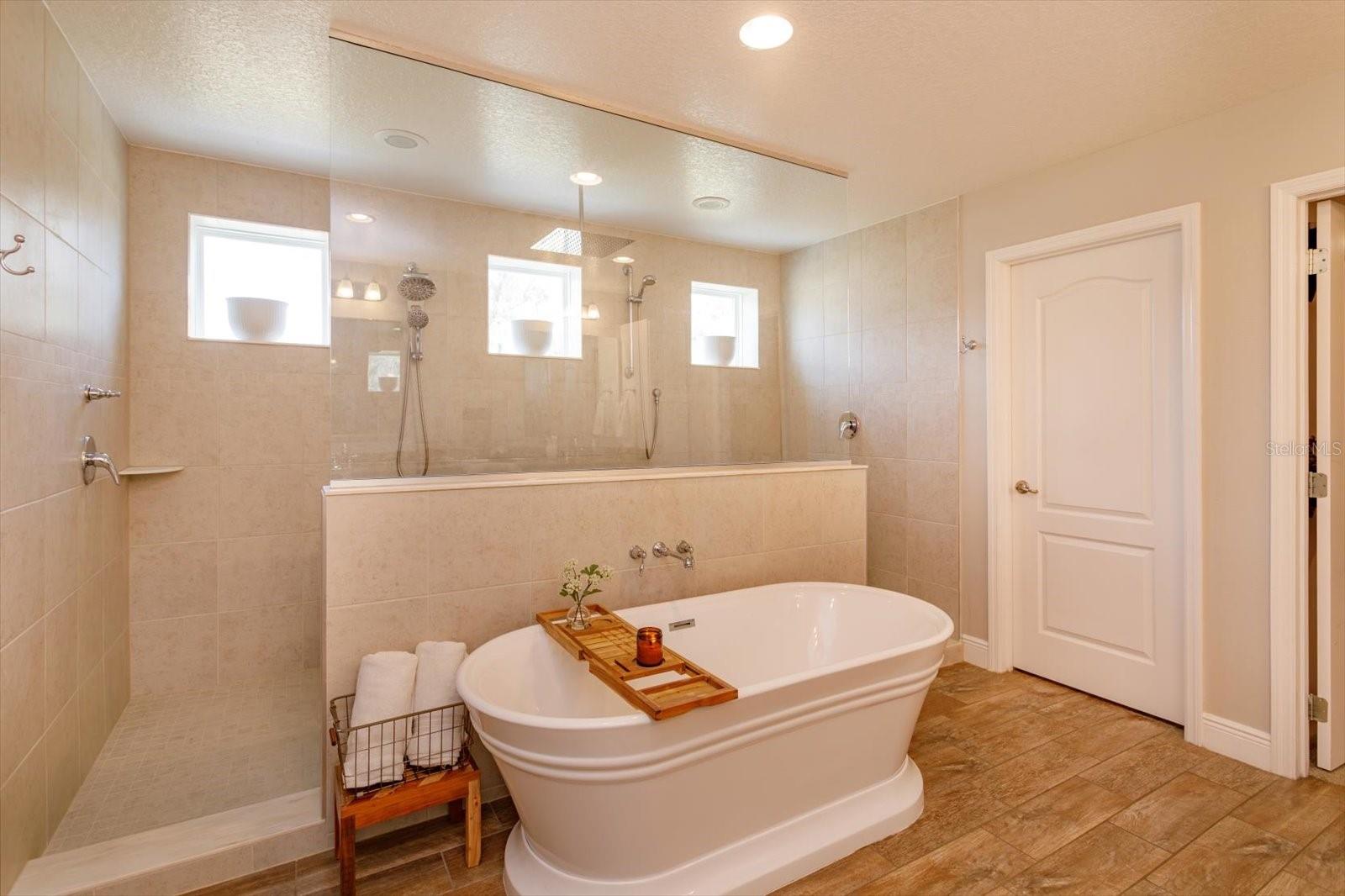 PLYMOUTH CREEK ESTATES - Residential