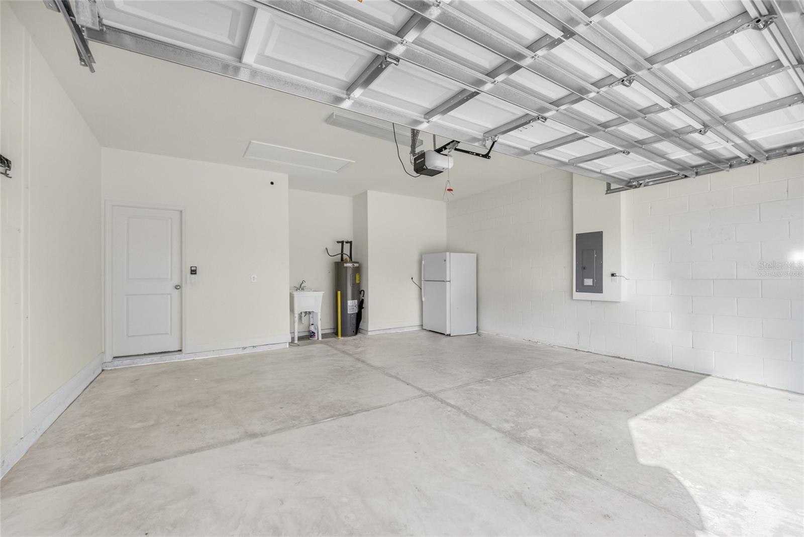RIDGE/HEATH BROOK PH 1 - Residential