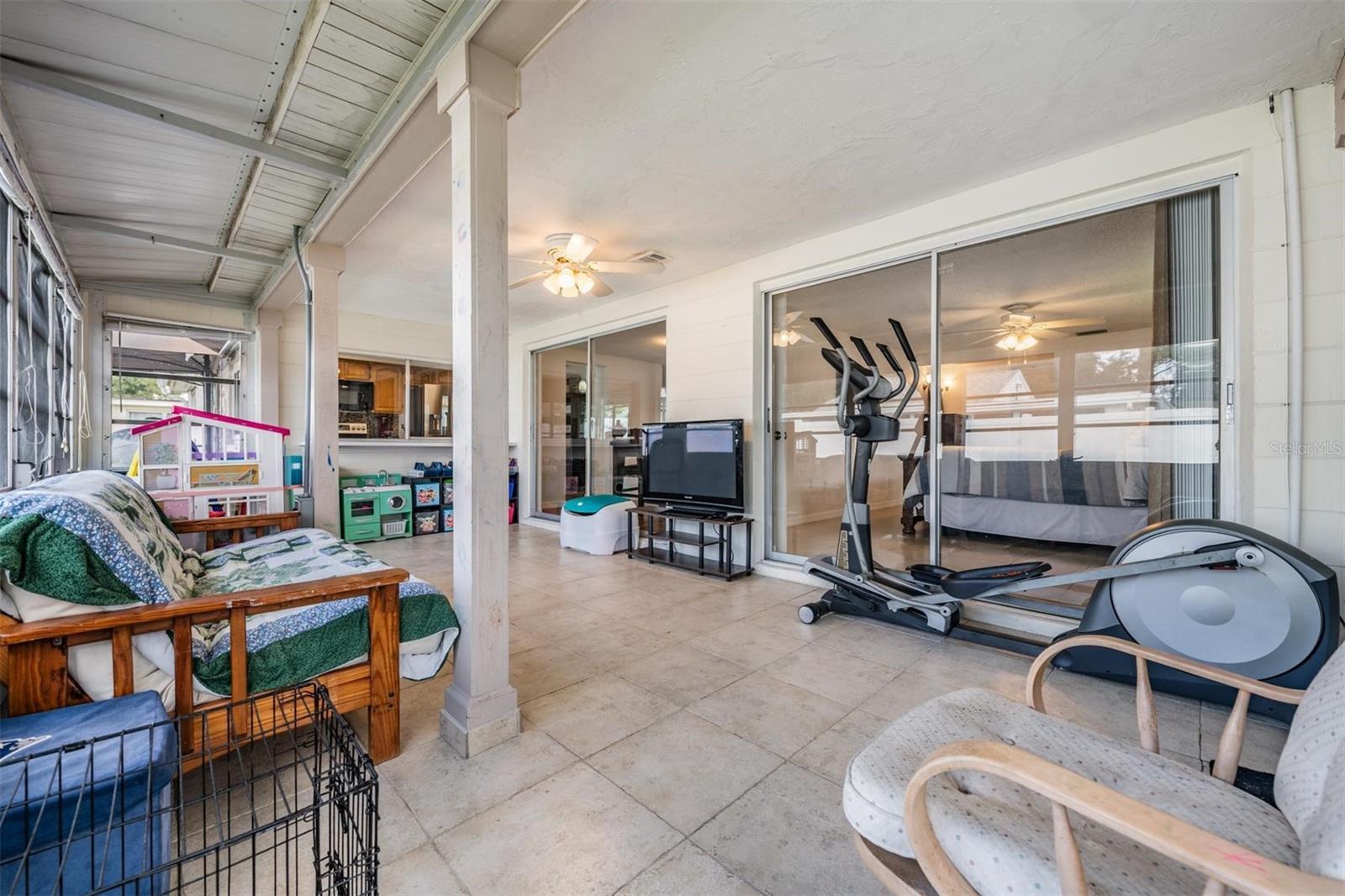 BEACON SQUARE - Residential