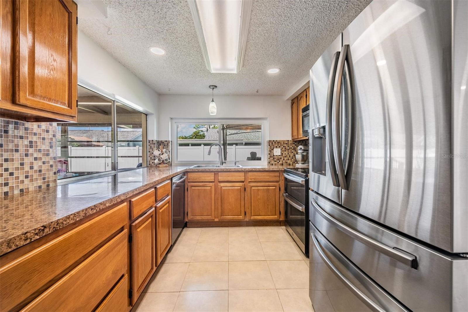 BEACON SQUARE - Residential