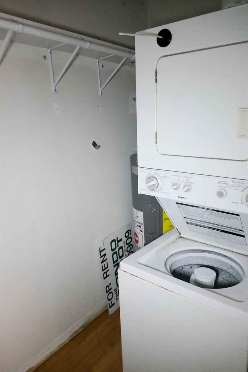 CROWN POINT BY THE SPGS - Residential