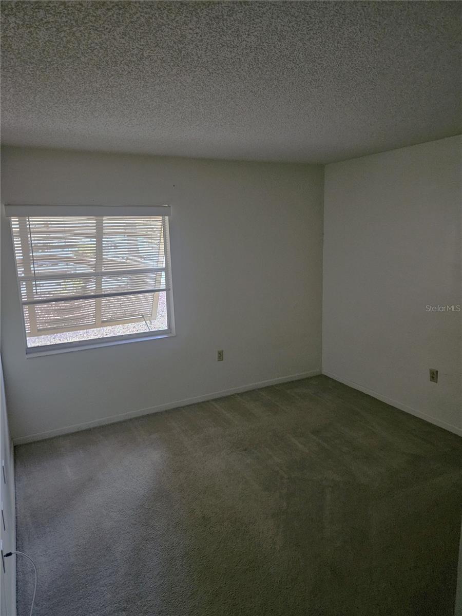 LAKESIDE CONDO APTS - Residential