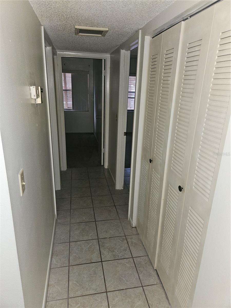 LAKESIDE CONDO APTS - Residential