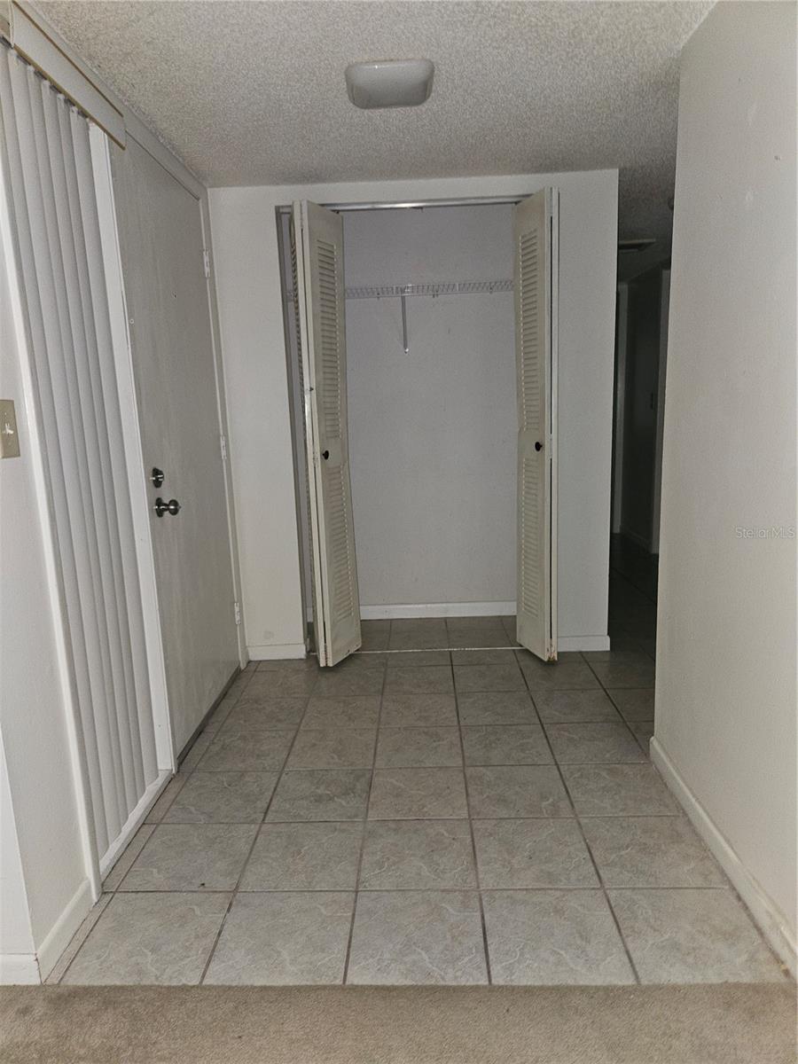 LAKESIDE CONDO APTS - Residential