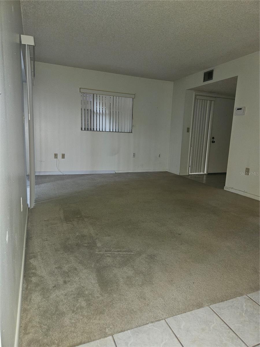 LAKESIDE CONDO APTS - Residential