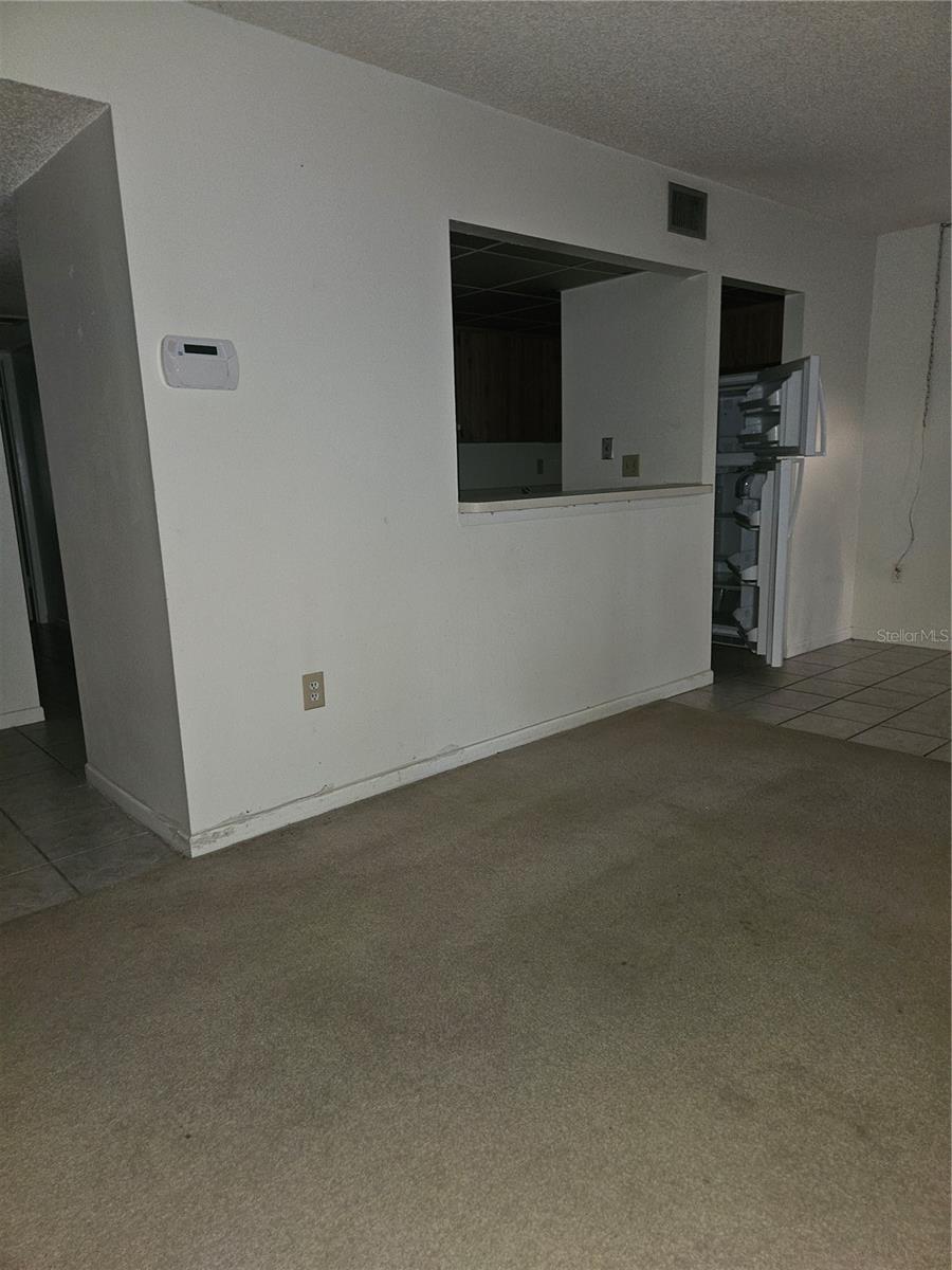 LAKESIDE CONDO APTS - Residential