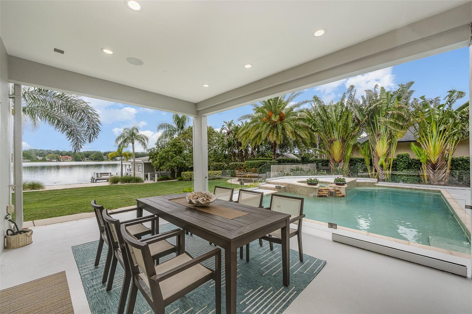 MINNEHAHA SHORES - Residential