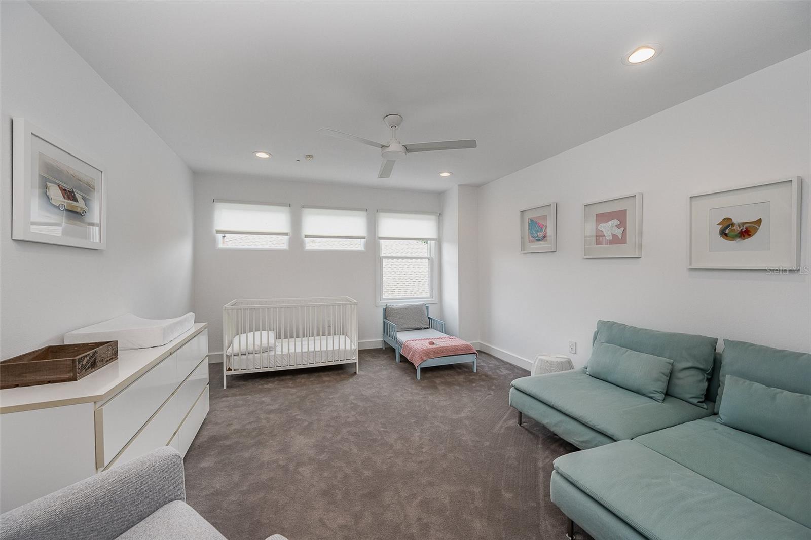 MINNEHAHA SHORES - Residential